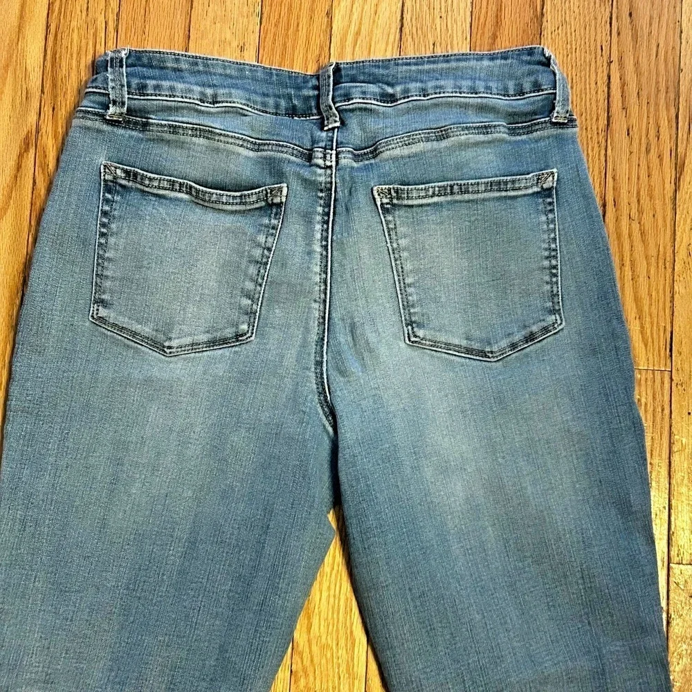 Maurices Mid Rise Skinny Jeans Medium Light Wash Denim Size Large